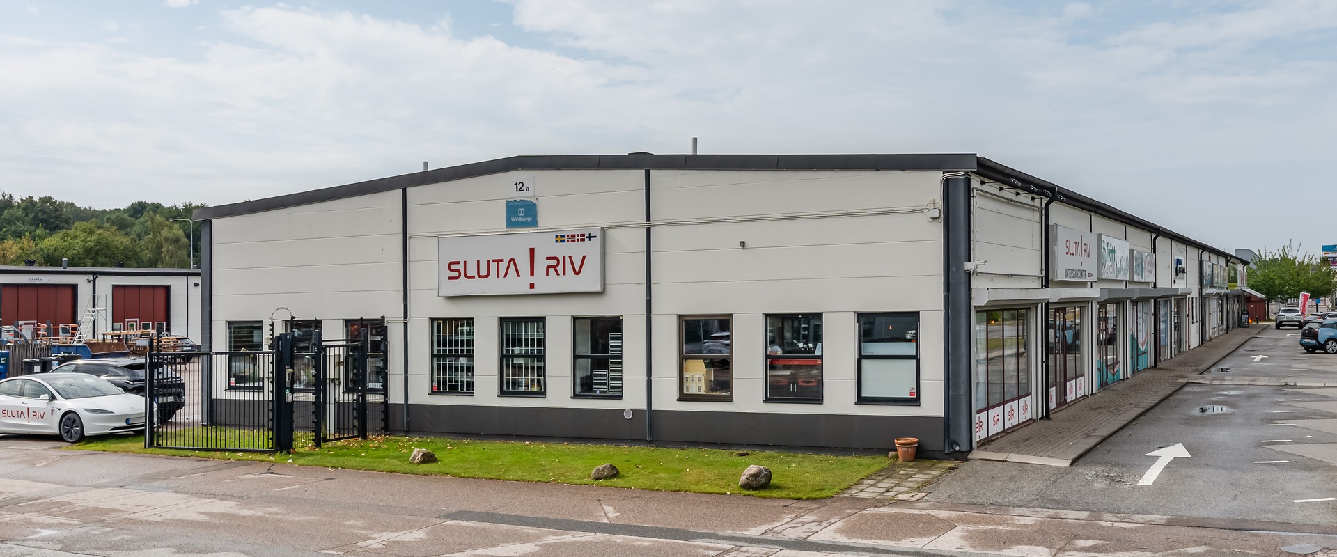 255 kvm längs Garnisonsgatan